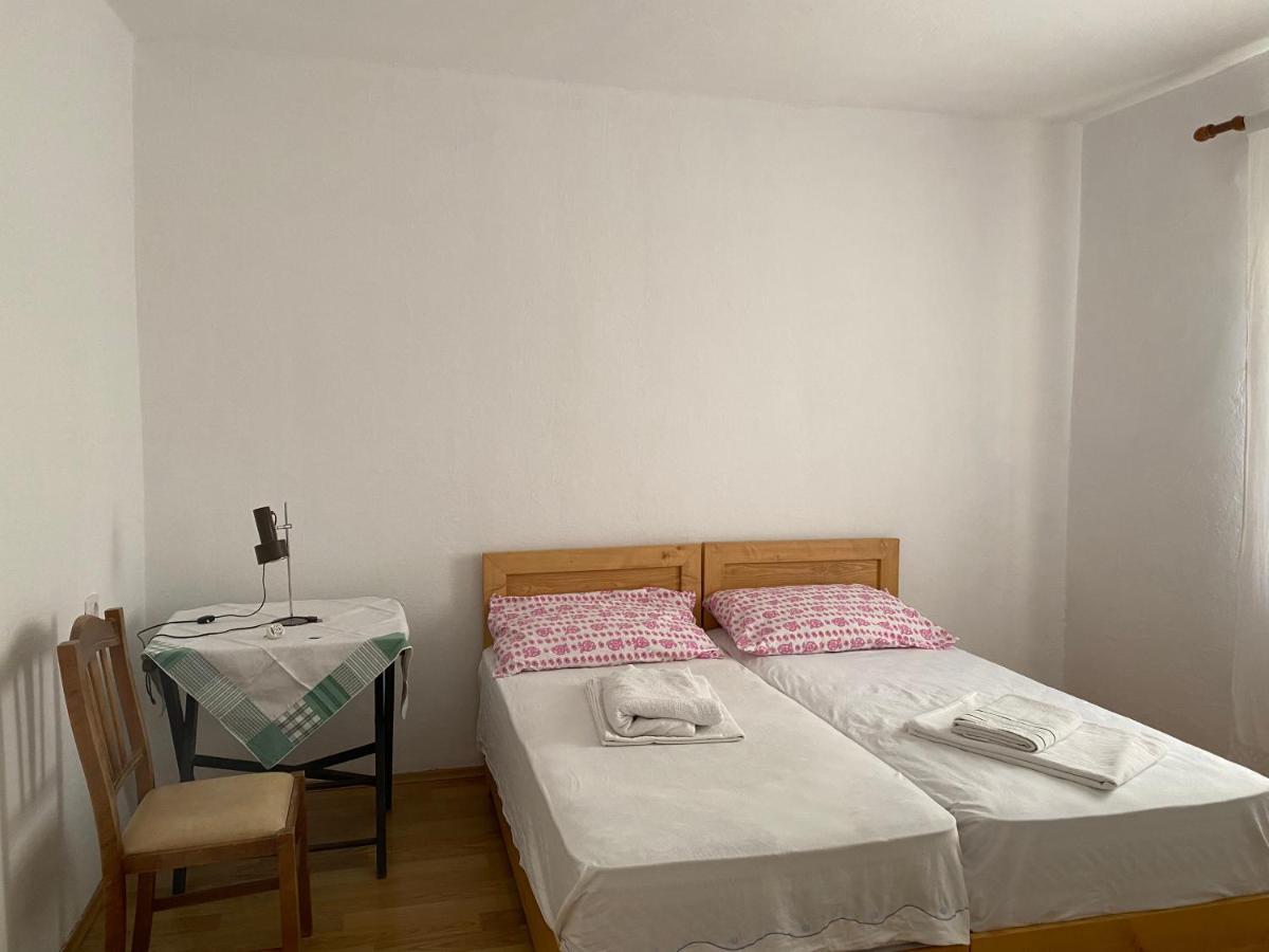 Rupa Guest House Camping Szkodra Zewnętrze zdjęcie