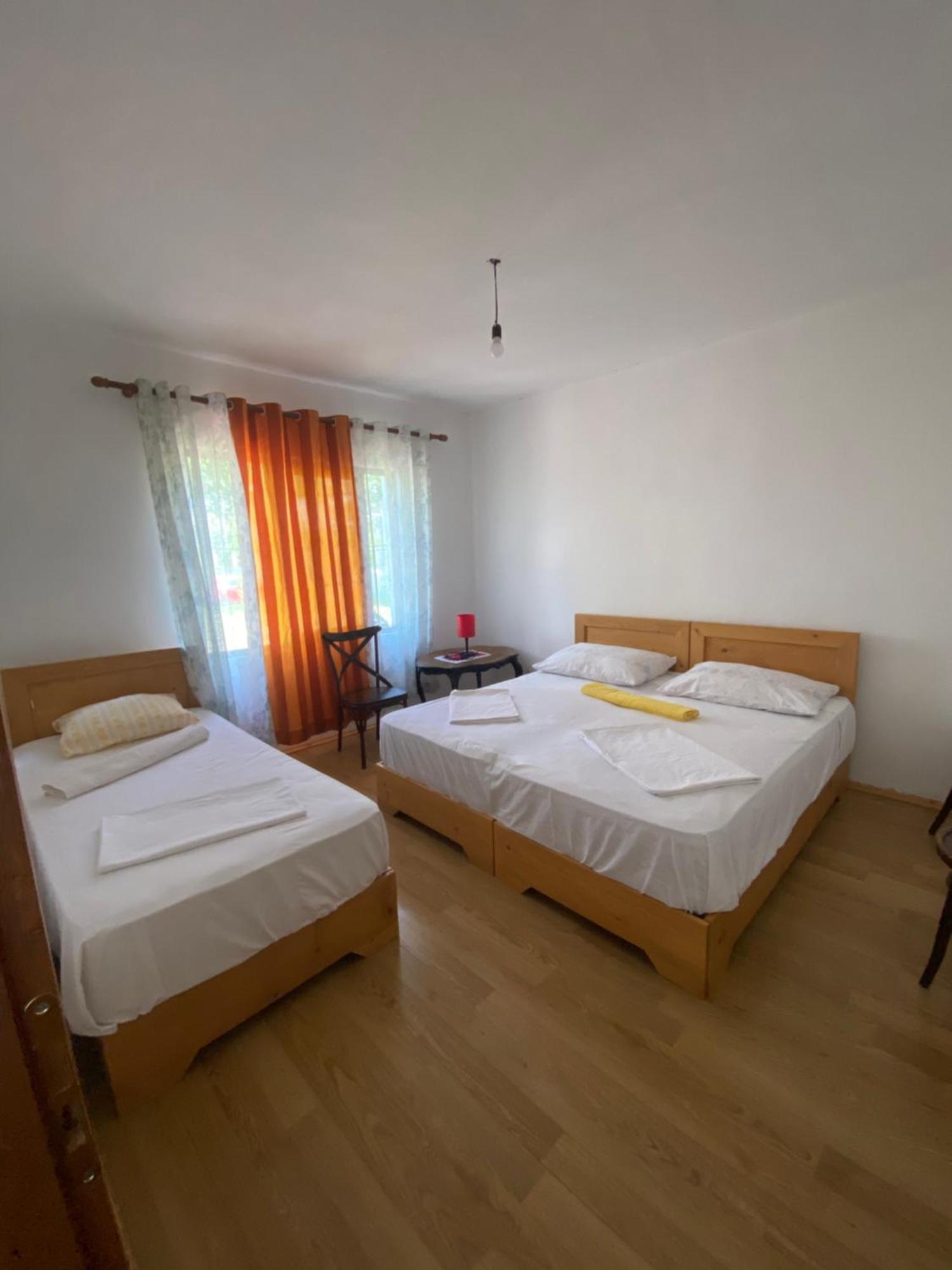 Rupa Guest House Camping Szkodra Zewnętrze zdjęcie